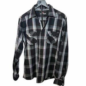 Airwalk mens navy red green white plaid button down.  Size L. skater, 90s, retro